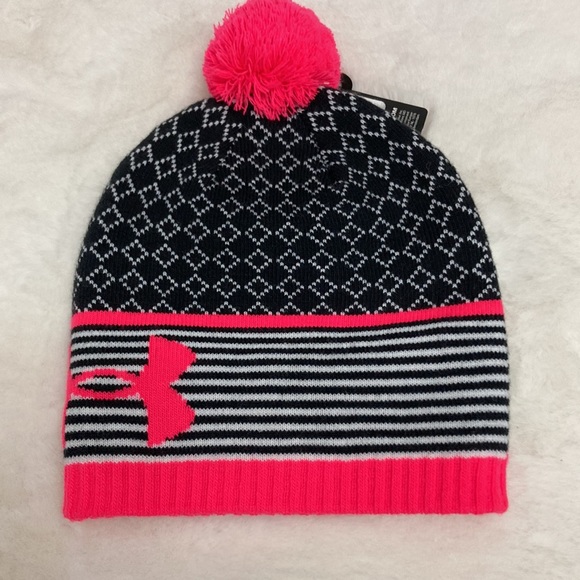 NWT Girls Under Armour Hat - Picture 2 of 3